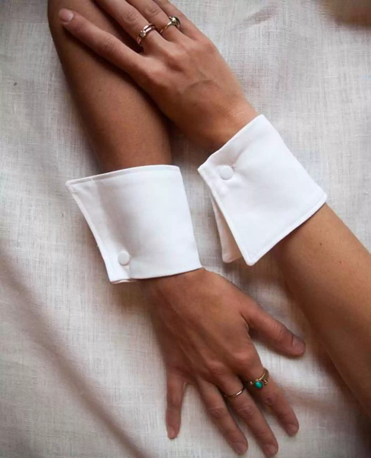 Minimalistic cotton cuffs