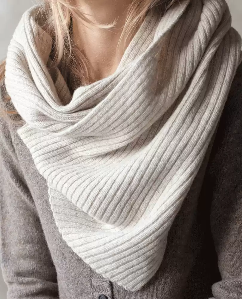 Knitted wool scarf