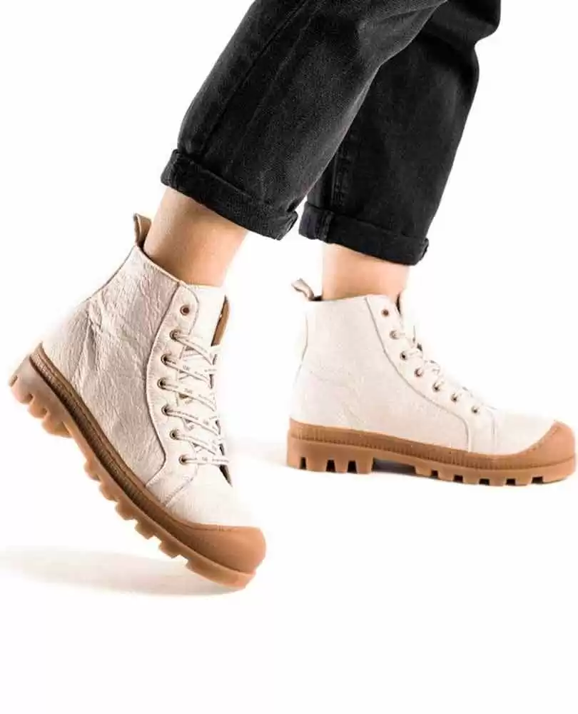 Piñatex sneaker boots