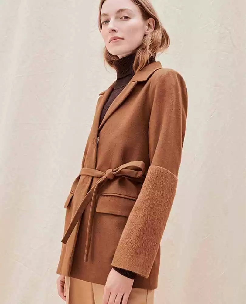 Wool jacket in camel