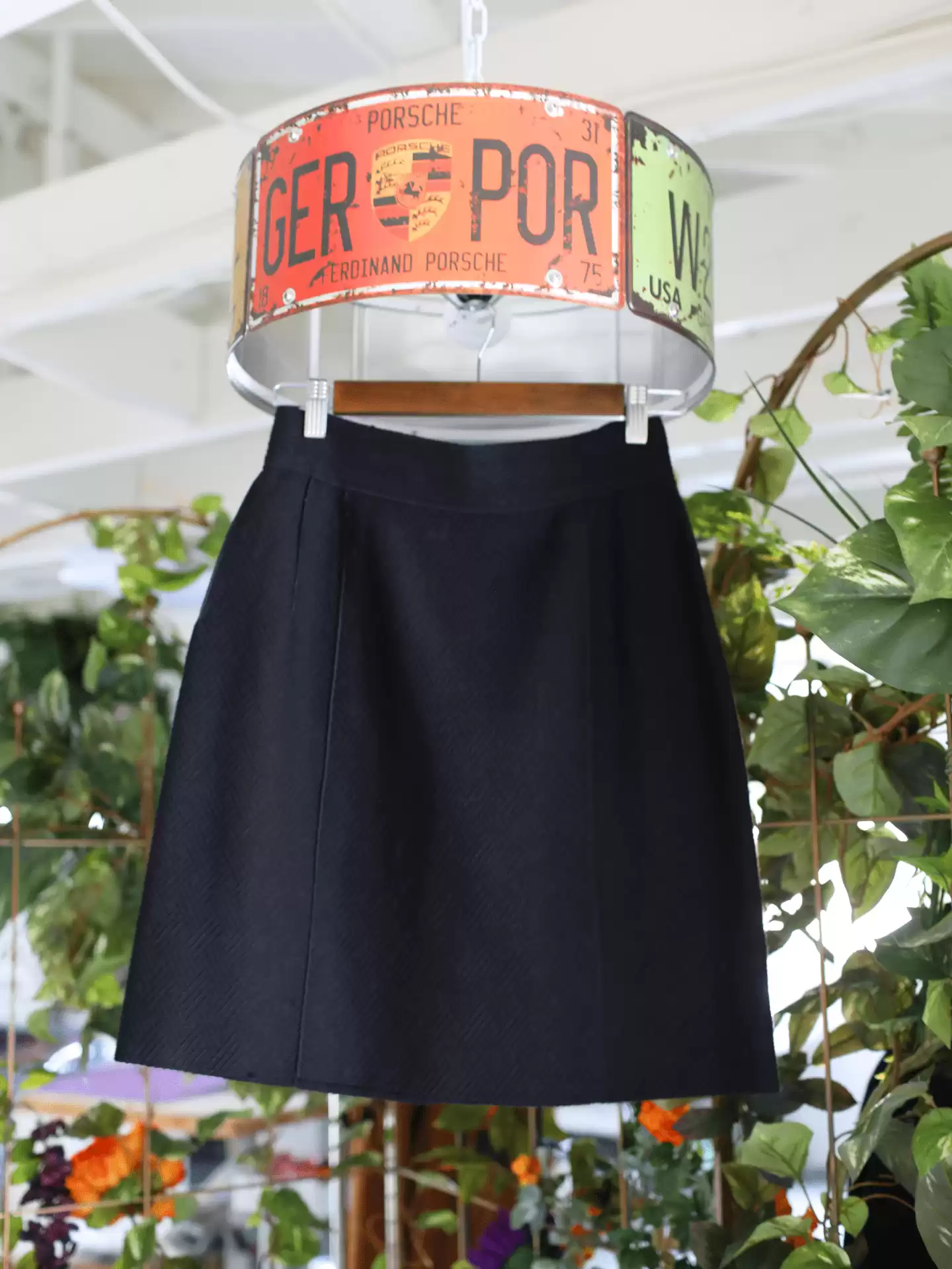 Pre-loved mini skirt (Size 4)